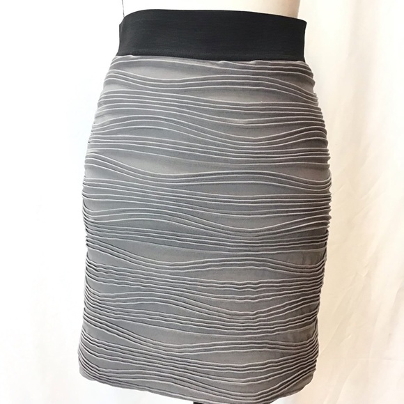 Forever 21 Juniors Taupe Ruched Stretch Pencil Mini Skirt - Picture 3 of 6